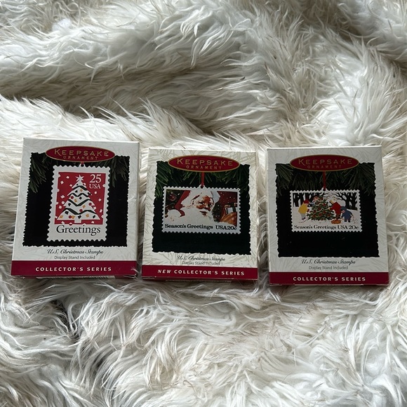 U.S Postal Service Collector’s Edition Holiday Stamp Ornaments Set of 3 - Picture 2 of 6